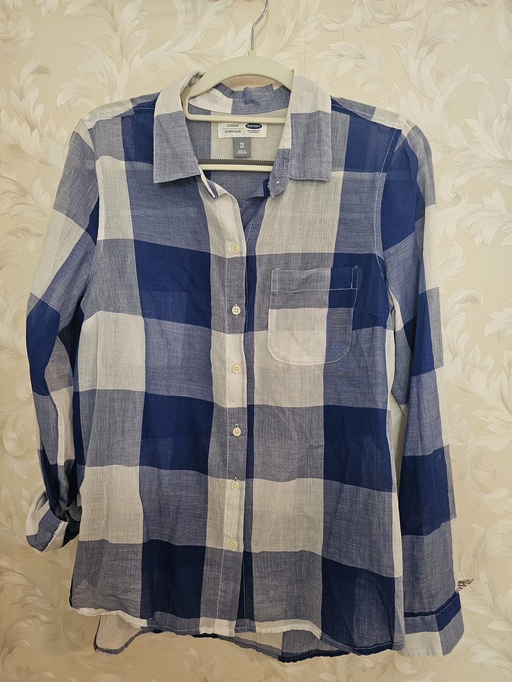 Ladies Sheer Old Navy Blue and White Large-CheckButton-Down Shirt